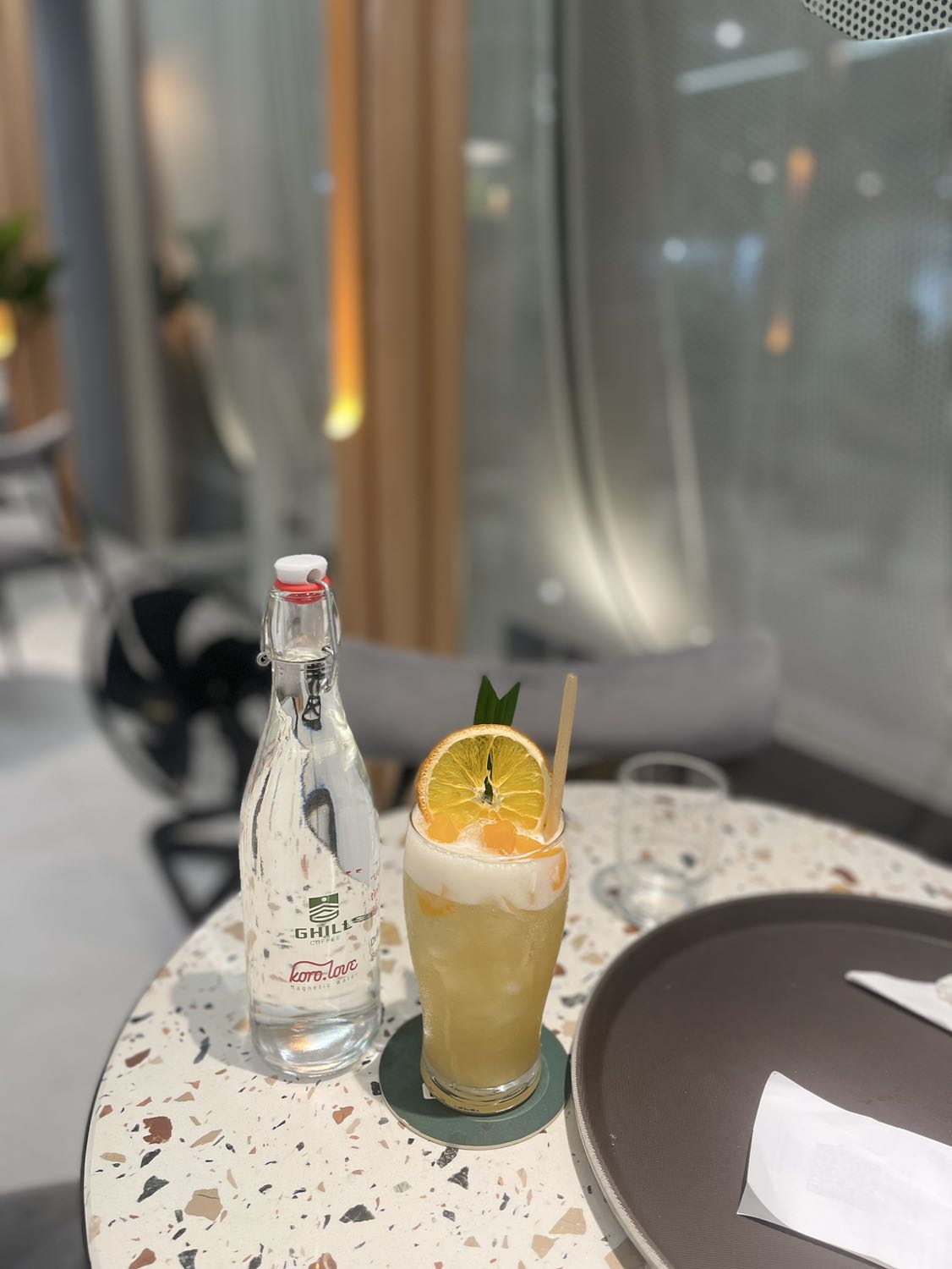 Mình đã dùng thử và chất lượng rất tốt nha. Dịu nhẹ k nhờn rít, chỉ cần thoa nhẹ nhàng là lượng da chết được đẩy đi rất nhiều. Sản phẩm khá phù hợp với da nhạy cảm do chất gel mịn