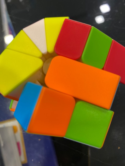 Chất lượng không tốt., khi quay bị kẹt ko thể quay.