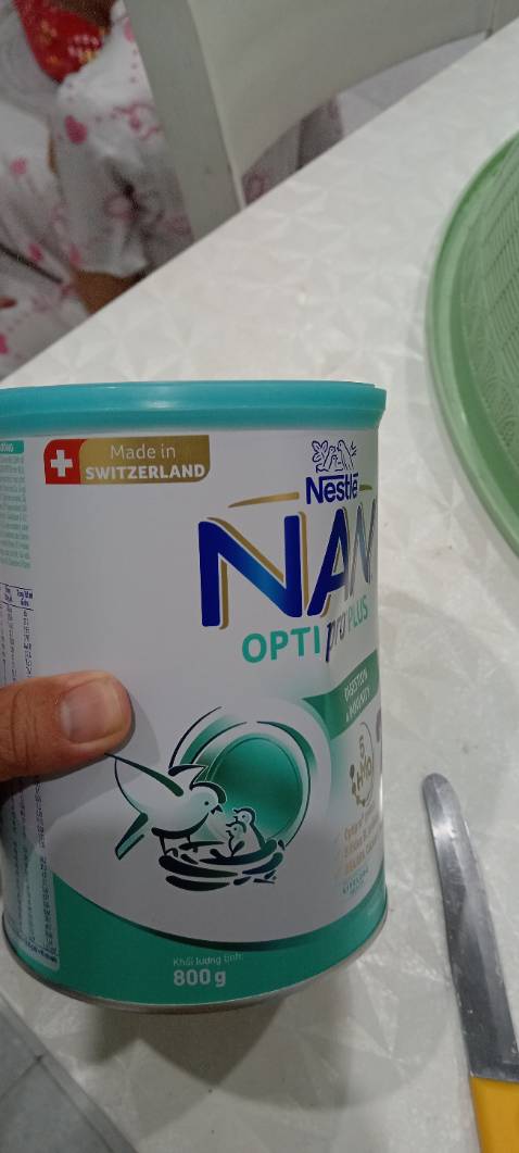 Hộp bị méo.
Cả 2 lần mua đều bị vậy.
Thêm lần đầu 1 hộp có hơi rỉ sét bên hông