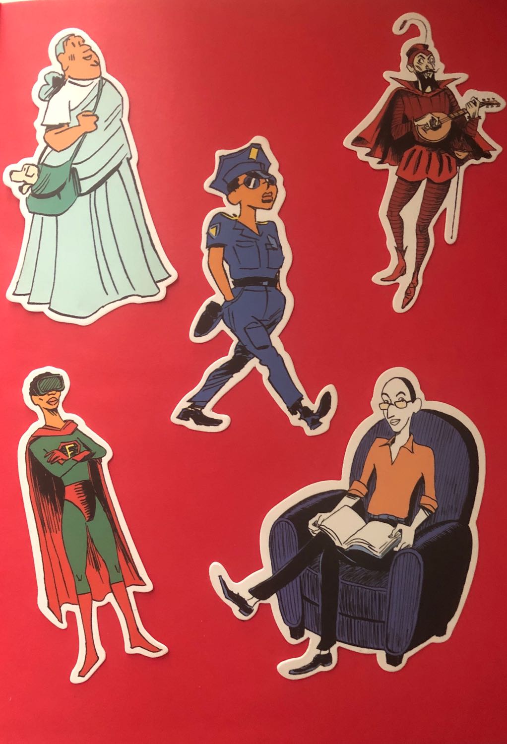 Tặng kèm bookmark rất dễ thương và gói hàng rất kĩ càng