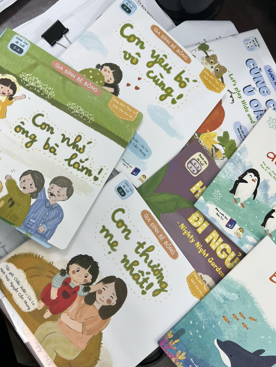 Sách phù hợp các bạn dưới 3 tuổi, trình bày đẹp