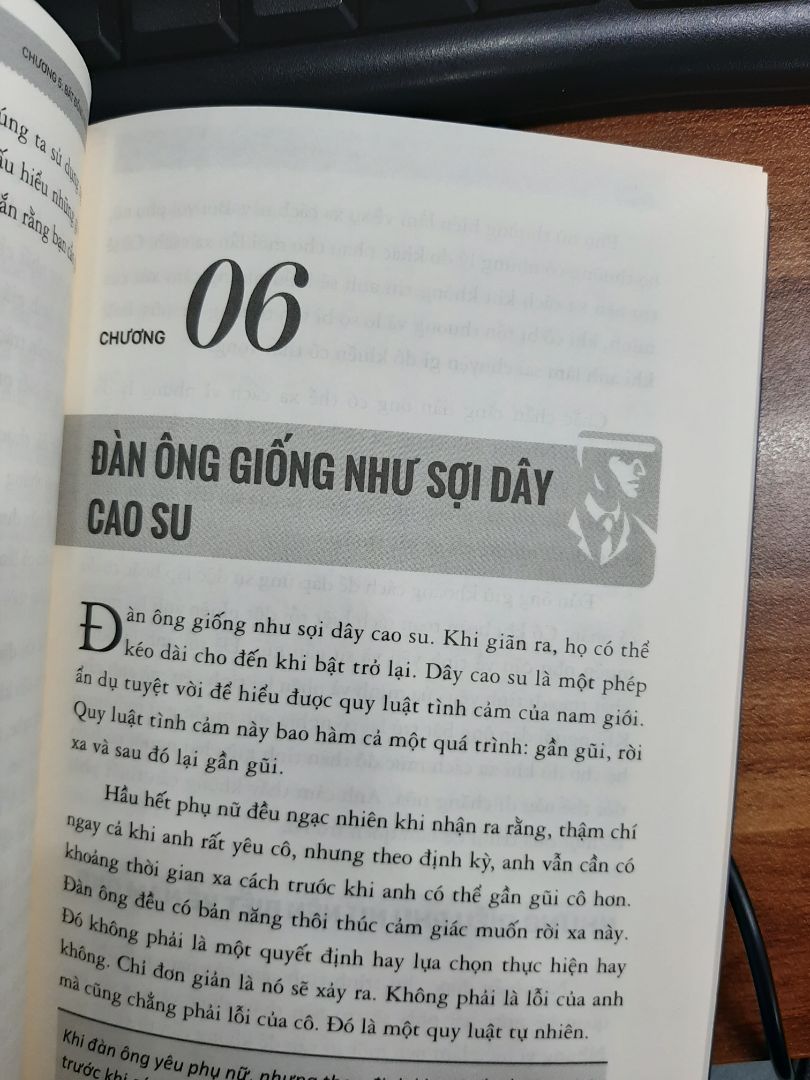 Cuốn sách đàn ông sao hỏa, đàn bà sao kim mình nghe giới thiệu khá nhiều. Về phần nội dung mình chưa đọc hết nên chưa khái quát được nhưng về hình thức thì ai đang trong mối quan hệ rối ren thì có thể thử xem như nào))