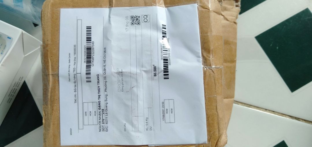 Shop bán hàng *** đảo. Đặt 2 hộp 60 túi mà giao 1 hộp 20 túi. Shop bán hàng *** đảo. Đặt 2 hộp 60 túi mà giao 1 hộp 20 túi.