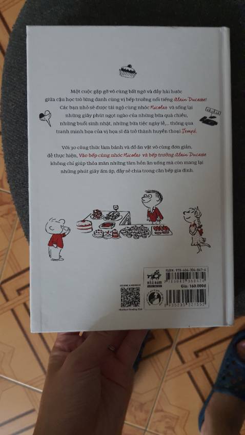 Sách đẹp, nhiều công thức nấu ăn. Đóng gói chắc chắn, giao hàng siêu nhanh đặt tối hôm trước hôm sau đã nhận đc hàng