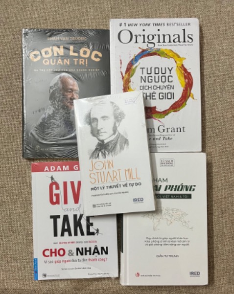 Sách in ấn tốt, nội dung chưa đọc nên chưa có nhận xét