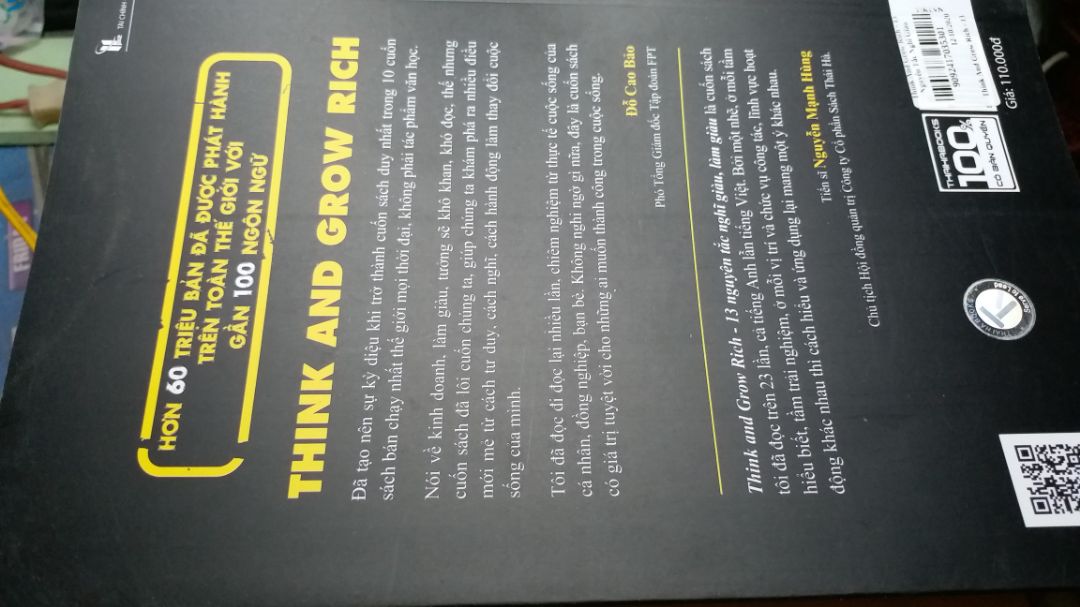 Sách nhận được trang bìa bị xước rất nhiều và xấu. Tiki làm tôi thất vọng về điều này!