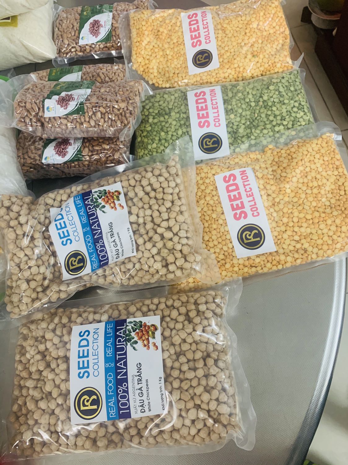 Giao hàng nhanh , đóng gói bao bì kĩ đẹp 
Đậu nhìn rất đẹp .
Có nhãn hiệu nguồn gốc xuất xứ đàng hoàng 
Rất hài lòng khi mua shop này