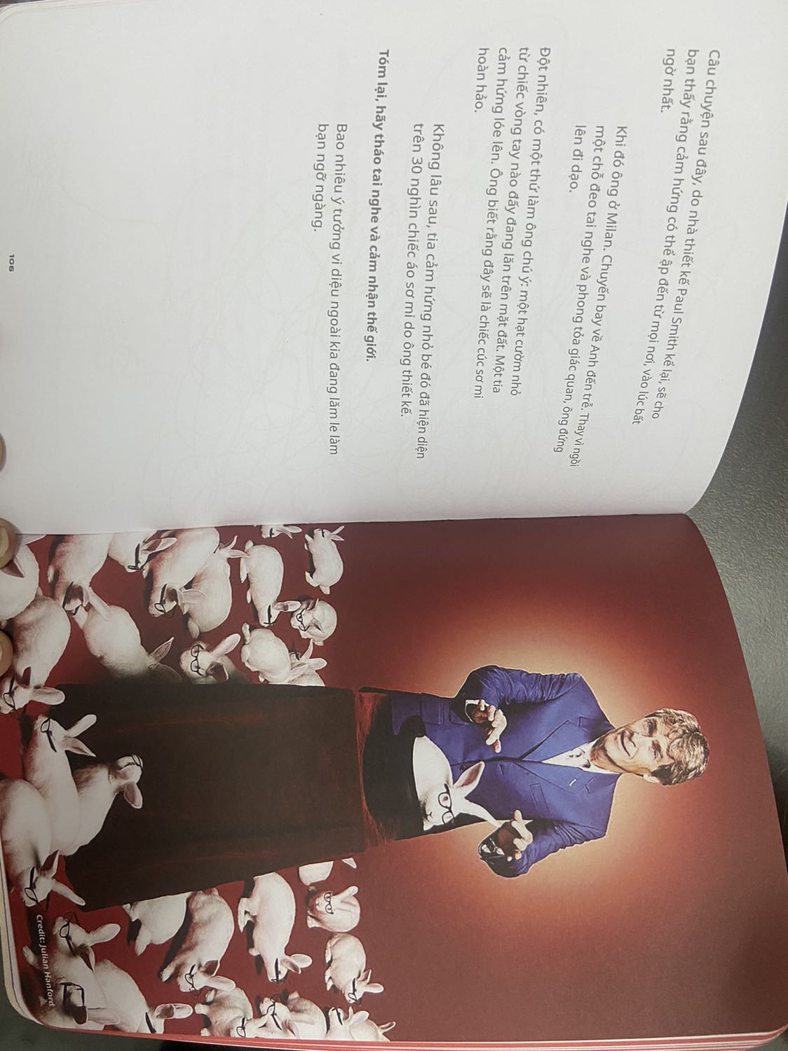 Sách giấy dày và được thiết kế rất đẹp mặt. Có xen lẫn những trang tiếng anh bản gốc. Nội dung về những trải nghiệm và triết lý của tác giả về nghiệp sáng tạo trong công ty quảng cáo. Sách phù hợp cho những bạn đang và có ý định làm tại agency hoặc marketer tại client. Đối với mình nó giống như 1 buổi chia sẻ về chuyện nghề nghiệp của tác giả và cũng đề cập một số tips cho những bạn làm nghề sáng tạo cả sáng tạo nội dung lẫn hình ảnh và còn mở rộng ra các lĩnh vực nghệ thuật khác. Rất đáng để tham khảo. Chúc mọi người mua được quyển sách phù hợp