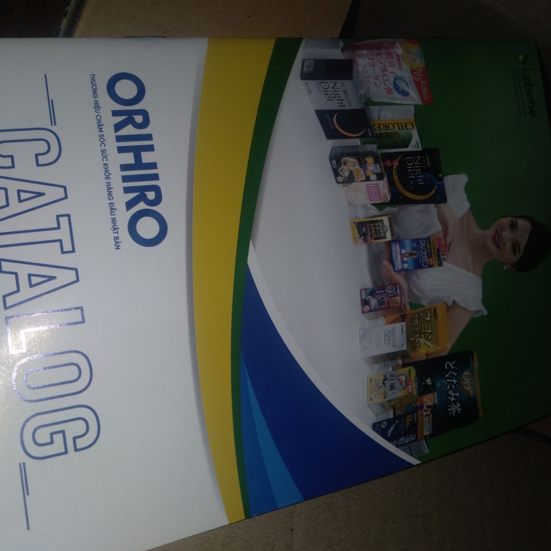 Sau cú sốc đầu đời, Uyên bắt đầu thay người lớn quán xuyến mọi công việc trong gia đình, từ nấu nướng, dọn dẹp nhà cửa, chăm sóc, bảo