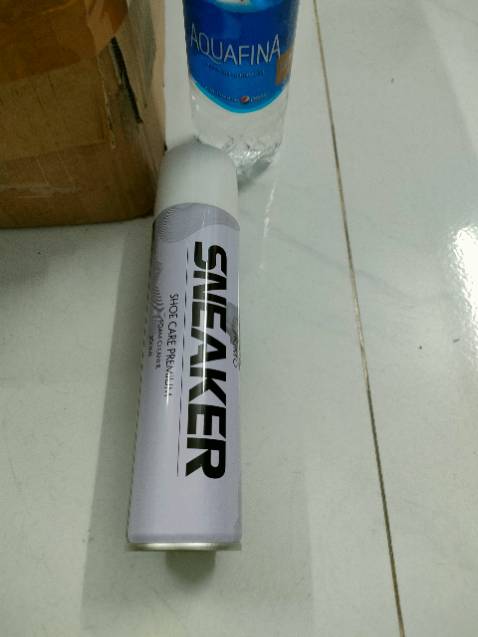 Sạch thật nha, mùi dịu nhẹ chứ k phải kiểu chất tẩy mùi khó chịu như những sp trước mình dùng, hết sẽ mua tiếp. Sạch thật nha, mùi dịu nhẹ chứ k phải kiểu chất tẩy mùi khó chịu như những sp trước mình dùng, hết sẽ mua tiếp.