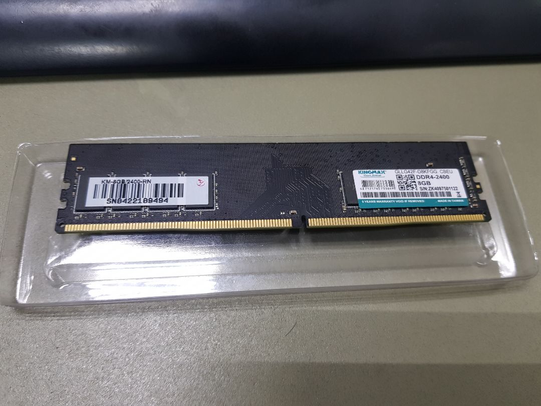 Hàng chất lượng,về cắm vào máy là lên luôn + Shop tư vấn rất nhiệt tình và có tâm ( ^ 0 ^ ).