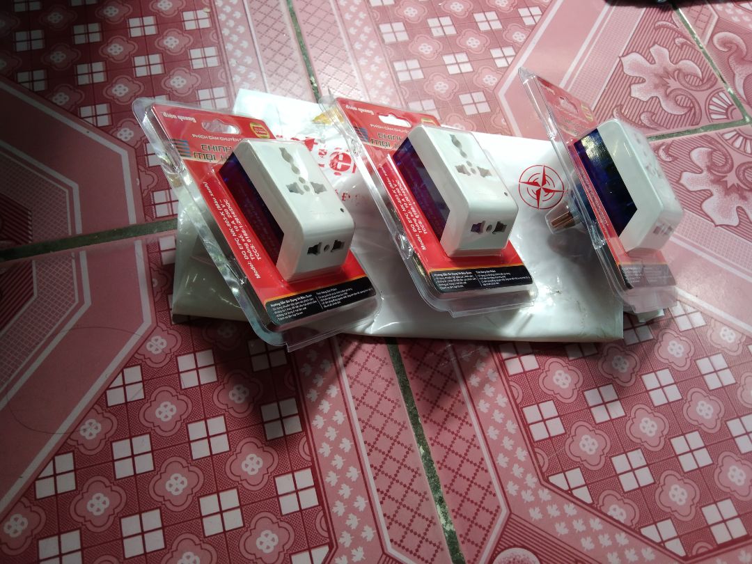 Sản phẩm giao đúng hẹn, hàng y hình. Từng chui điện được đóng hộp chắc chắc. Xin cảm ơn tiki, cảm ơn shop!