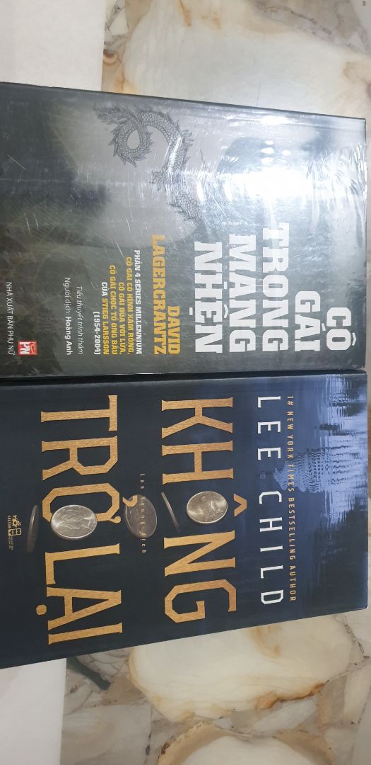 Tuyệt vời, sách hay, sale rẻ, giao nhanh🤩