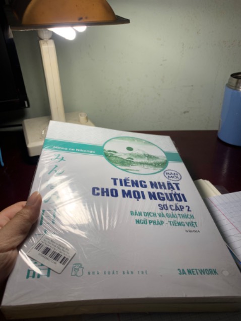 Quà tặng kèm đáng yêu, sách sạch đẹp Quà tặng kèm đáng yêu, sách sạch đẹp