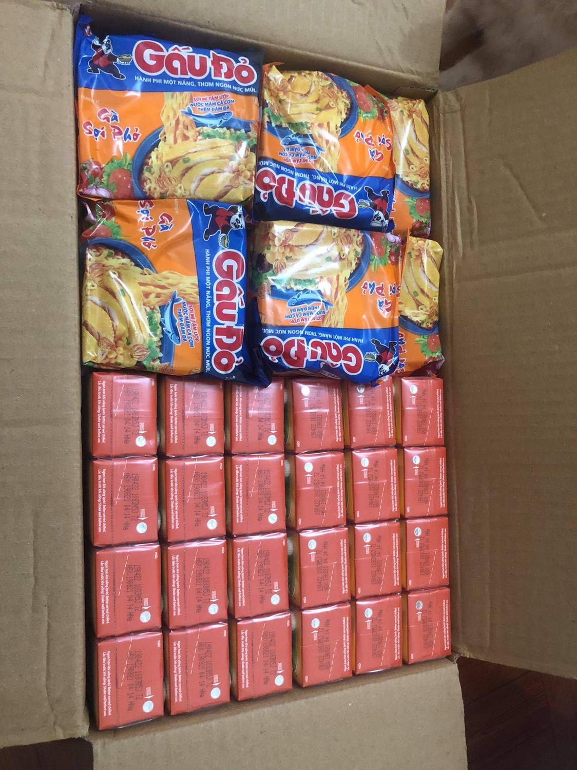 Nhà thích ăn mì gấu đỏ nhất, giao nhanh, nv thân thiện còn bê hộ hai thùng mì vô tận cổng. Sẽ mua lại