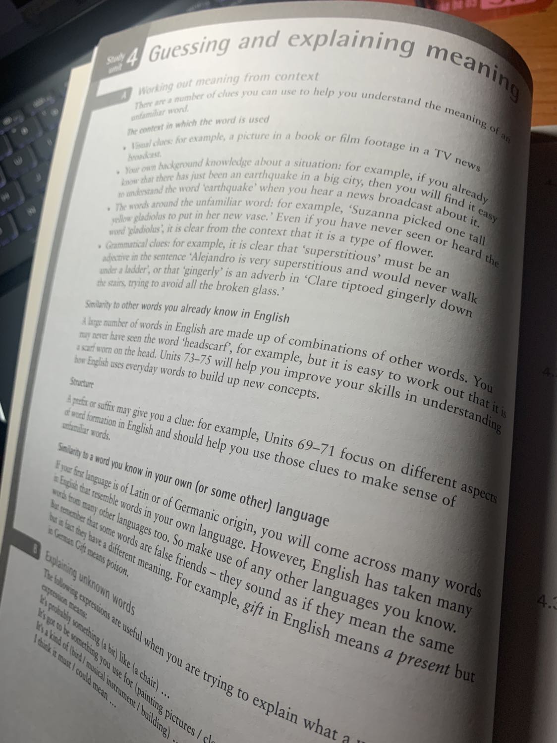 Sách tốt, giao hàng nhanh hơn dự kiến, shipper thân thiện 🥰🥰