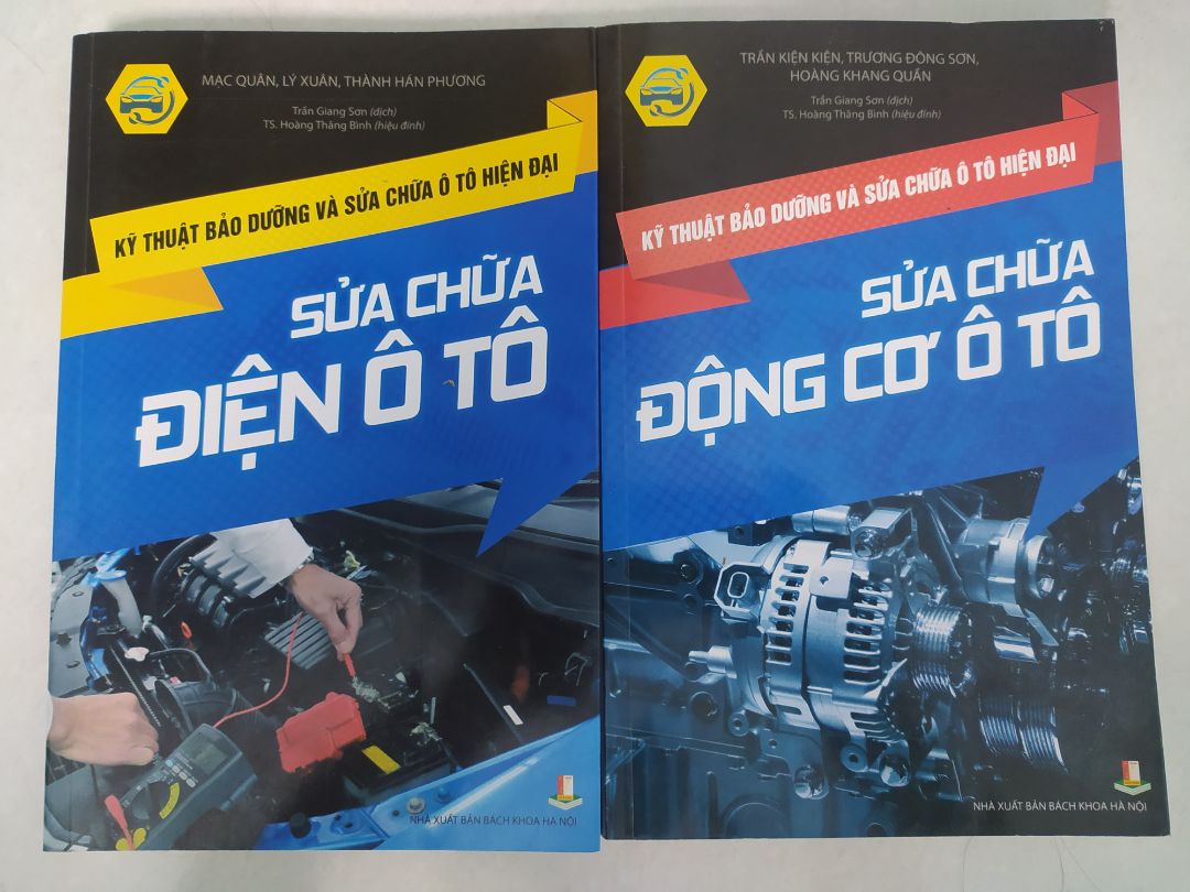 Ổn. 
Sách hình như mới 90%, nhưng bù lại giá hợp lý.?
nên mua
