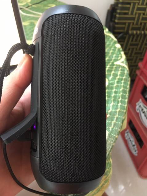 Mình mua sản phẩm Loa Bluetooth PKCB Bản Mở Rộng, chống nước IPX5 Hỗ Trợ Kết Nối Bluetooth ,Thẻ Nhớ, USB - Hàng chính hãng

Mình dùng chưa được 2 tuần thì lỗi:
- Sạc báo đèn đỏ + xanh nhưng bật nút nguồn không lên. Không kết nối được với thiết bị.

Nhờ shop thu hàng kiểm tra và đổi giúp mình. Cảm ơn shop.