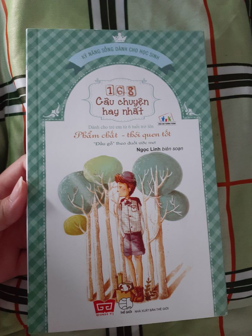 Sách mới và đẹp ko có lỗi chỗ nào lun nha