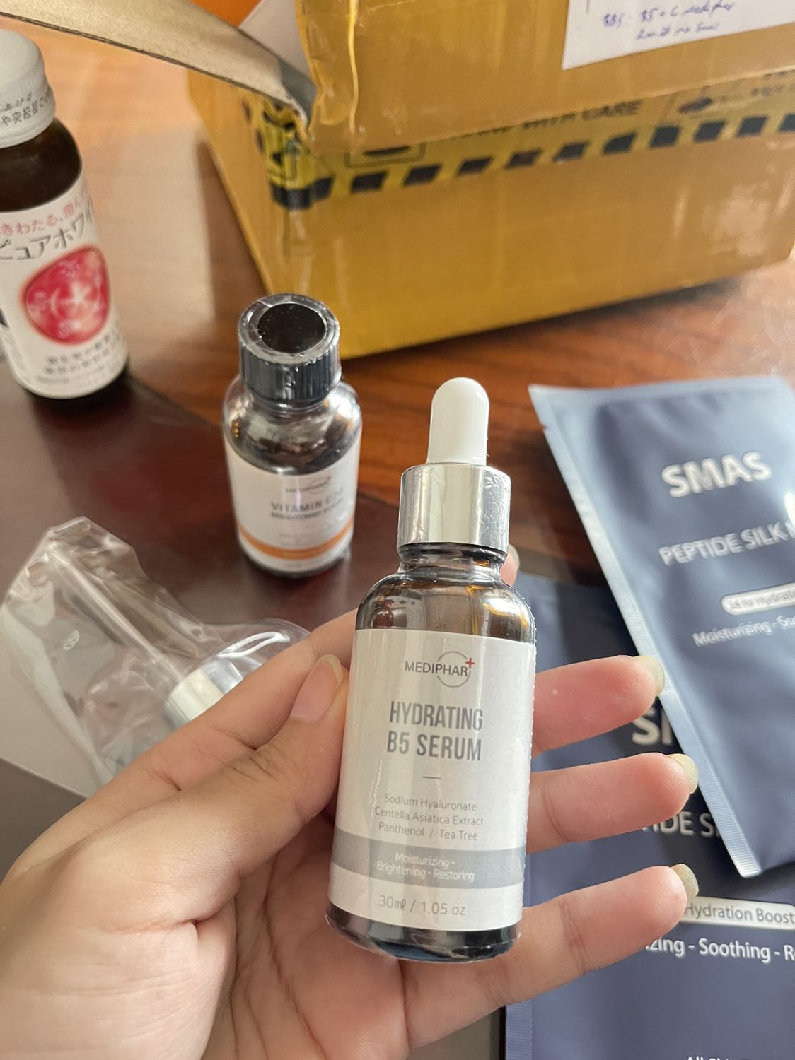 Giao hàng rất chậm nên cho 1 *