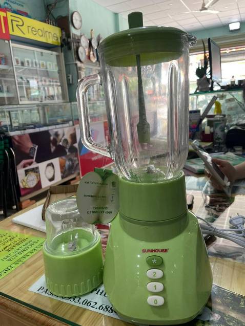 Mặc dù dịch nhưng hàng đi nhanh, đóng gói cẩn thận. Chưa xài thử nên chưa nhận xét đc. Mà nhận thì thấy hàng giống hình, đẹp.