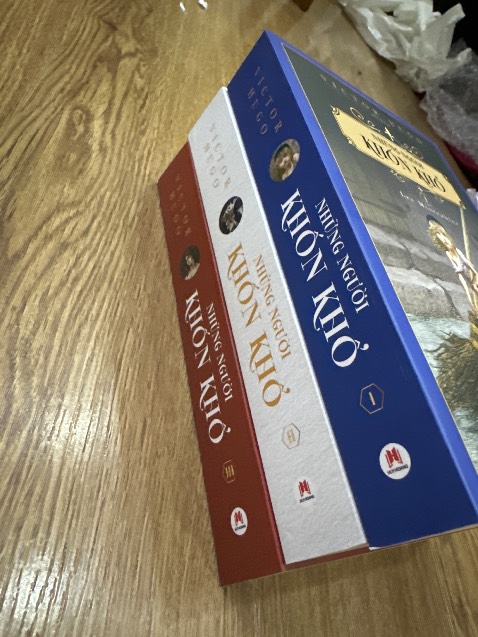 Sách dày, chất lượng tốt