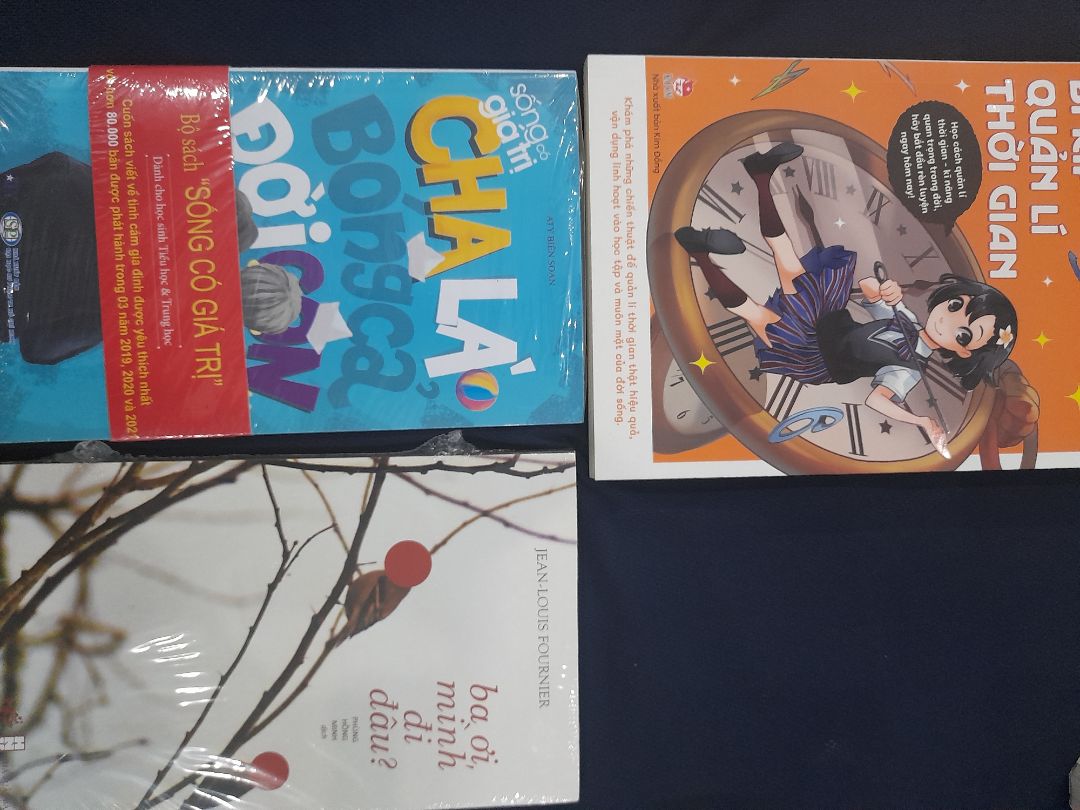 sách đẹp đóng gói cẩn thận, trong sách có hình truyện tranh kèm . Siêu cute !!!!