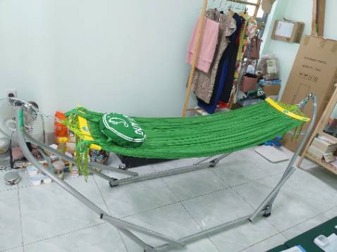 Khung chắc chắn, dễ lắp ráp, võng rộng rãi, thoáng. Khung chắc chắn, dễ lắp ráp, võng rộng rãi, thoáng.