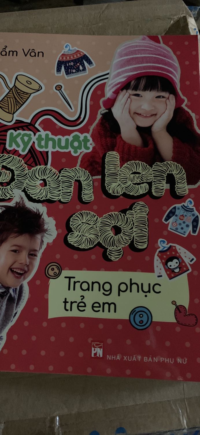 Mình mới học Đan nên hơi khó đối vs mình. Sách đẹp,giấy dày dặn. Cũng khá OK