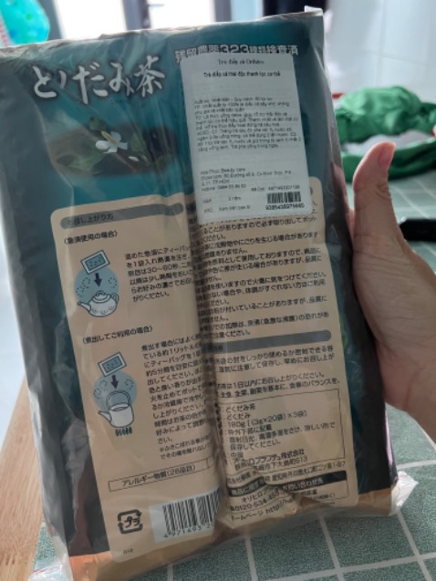 Trà thơm, phân sẵn thành từng gói dễ sử dụng, vị dễ uống.