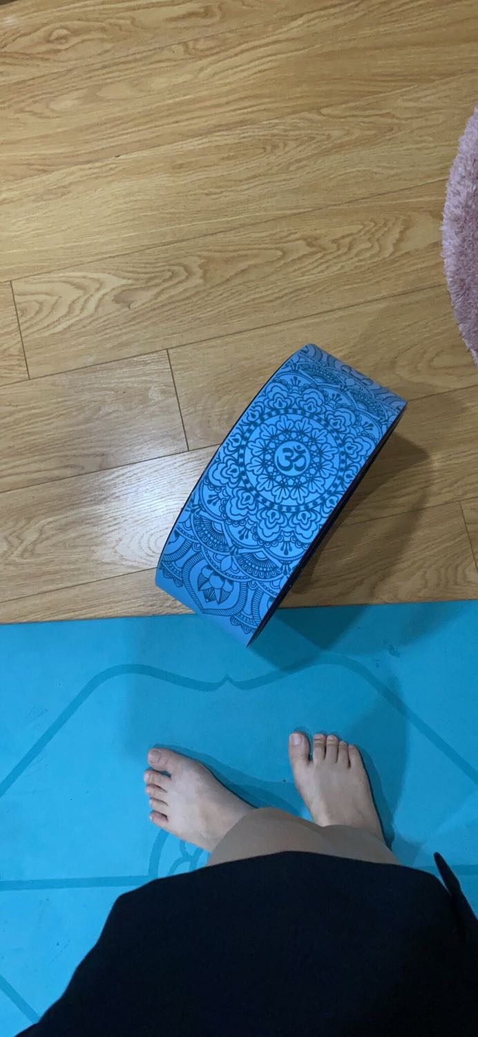 Mình mua tặng snhat bạn. Thấy bạn m khen đẹp nên review 5 sao!