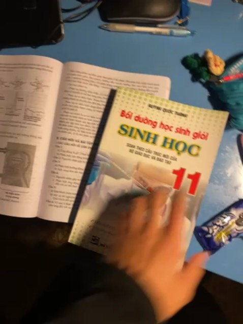 sách hay nha, vài trang bị mờ xíu ✌🏻