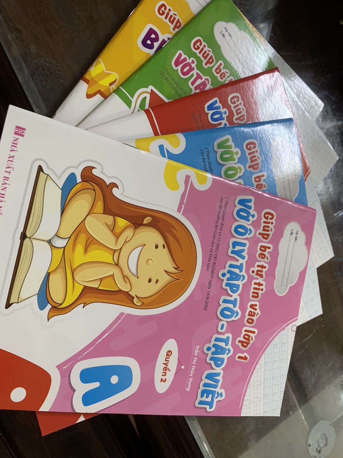 Chất lượng giấy tốt, giao hàng siêu nhanh, con rất hứng thú khi nhận đc
Sẽ ủng hộ tiếp