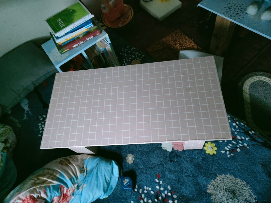 đánh giá 5 sao để động viên shop.
hàng như hình, màu sắc tươi tắn, nhìn thì khá ưng.
nhưng keo thì hơi tệ một chút, dán k ăn cho lắm.
nói chung dùng tạm thì cũng khá là ok, nên mua !