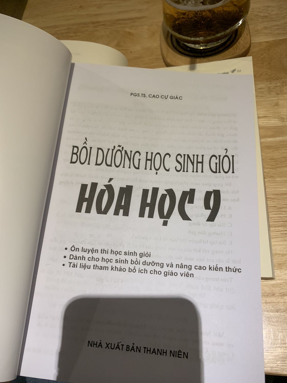 Giao hàng đungs hẹn. Sách viết mực rõ ràng.