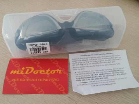 Đóng gói cẩn thận, đẹp, có hộp nhựa bảo vệ kính chắc chắn, giao hàng nhanh