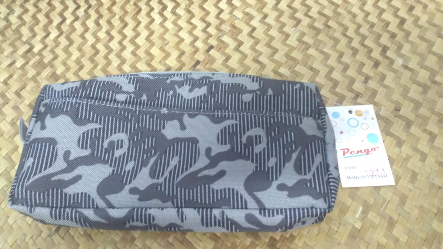 Mới nhận hôm nay. túi rộng. đường mai ổn. Nói chung là ok đó. Thanks tiki