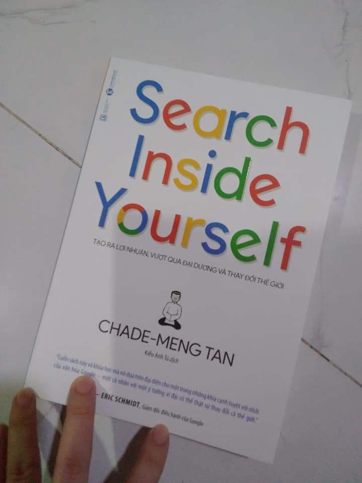 Có duyên lắm luôn, bỏ trong giỏ hàng gần cả tuần, phân vân vì dù giảm cũng gần 100k, thế mà sâng sớm ngày đẹp trời 6/11 mở lên giá chỉ 22k và phí giao hàng 14k! OMG, lụm liền ngay và luôn, cứ như tâm linh bắt mình phải đọc bằng bất cứ mọi giá ấy hihi!Chưa kể sáng đặt là chiều có anh đẹp trai tới giao hàng luôn! Chờ gì mà ko đọc ngay và luôn nhở! Cảm ơn tiki và cái duyên với quyển sách này lắm luôn