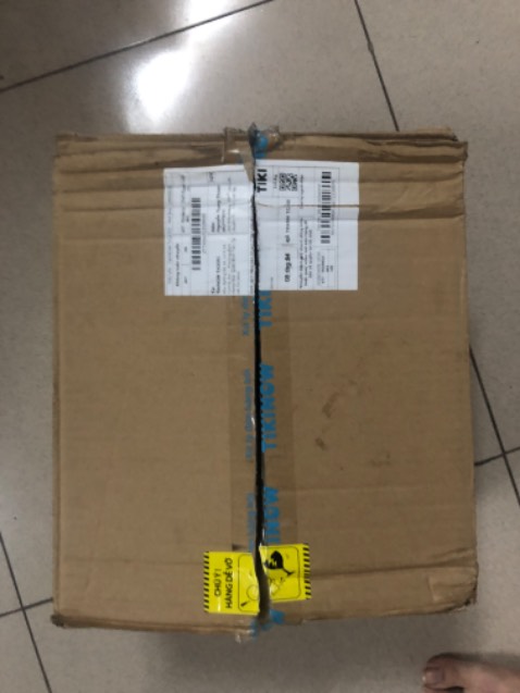 Giao thiếu hàng
Tôi đặt combo 3 hộp
Nhưng chỉ giao 1 hộp kèm quà tặng