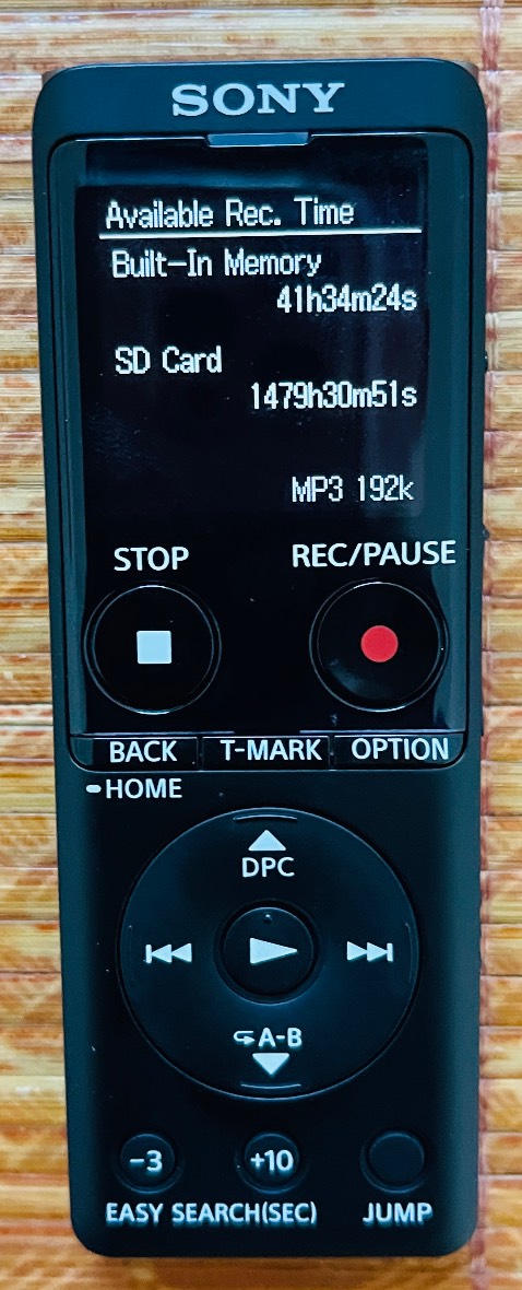 Không nghĩ máy ghi âm hỗ trợ thẻ nhớ đến 256GB, tại không có thẻ 512GB hoặc 1TB chắc cũng thử. Đây là dung lượng mình thử 64-128-256GB