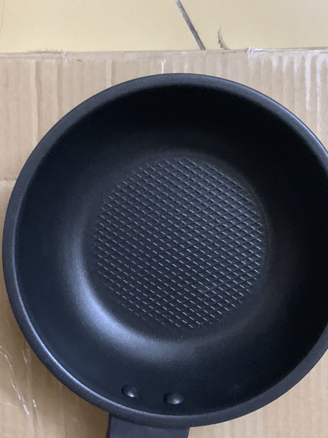 Nhỏ nhỏ xinh xinh, thương hiệu này rất tốt, mình sử dụng loại này rất nhiều