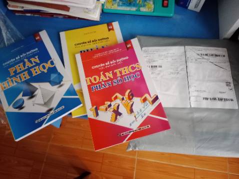 Nội đứng ổn, sachs về hơi bẩn nhẹ ở bìa