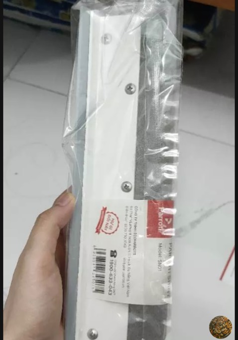 Đóng gói cẩn thận, hàng dùng chất lượng như quảng cáo, lau sạch và cực kì nhẹ tay. Thiết kế tiện lợi, nhỏ gọn, dễ dàng vệ sinh và cất đặt gọn gàng sau khi sử dụng.Vừa có thể cọ mặt kính lại gạt nước rất nhanh và sạch. Sẽ tiếp tục ủng hộ shop🥰🥰