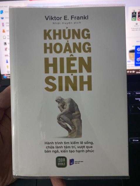 Sách đẹp, đóng gói cẩn thận. Phù hợp với anh chị em đang tìm hiểu về chủ nghĩa hiện sinh hoặc đang bị khủng hoảng hiện sinh.