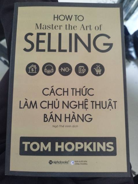 Sách đẹp, đóng gói kỹ, nội dung rất hay, phù hợp cho độc giả làm ngành sales
