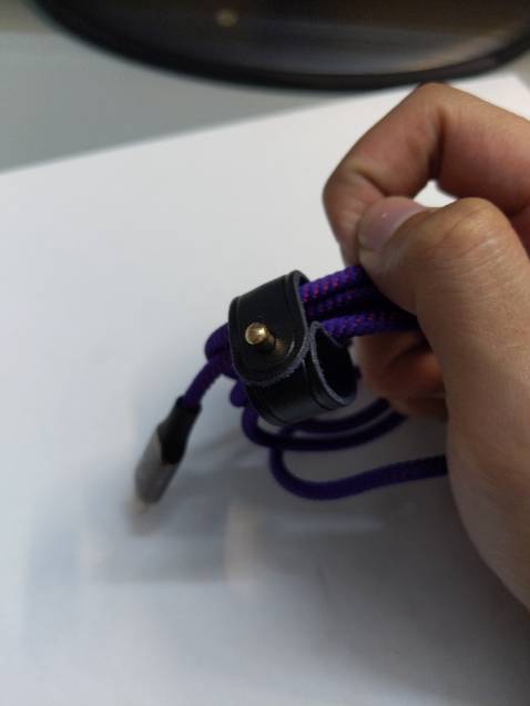 Hộp xấu. Đóng gói sản phẩm ok. Led hiển thị đc. Dây dài 1m. Dùng thời gian xem thế nào.