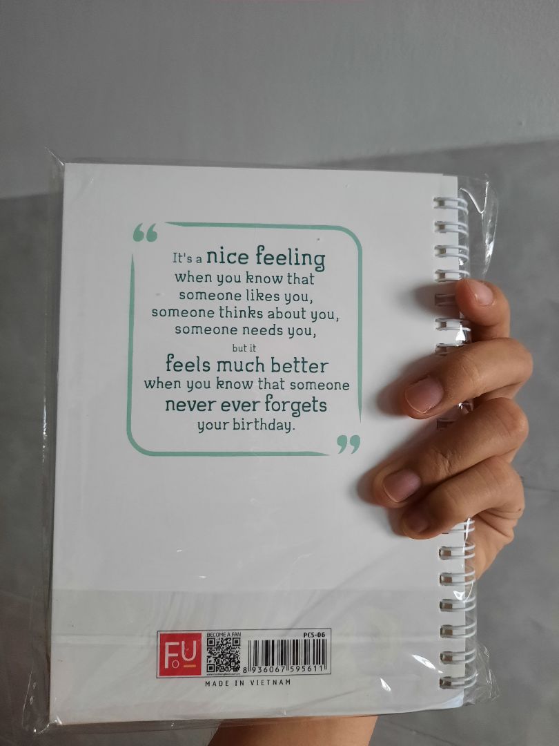 Sổ rất xinh, cực cute, giấy chất lượng tốt nữa. Tiki thì giao hàng nhanh ???