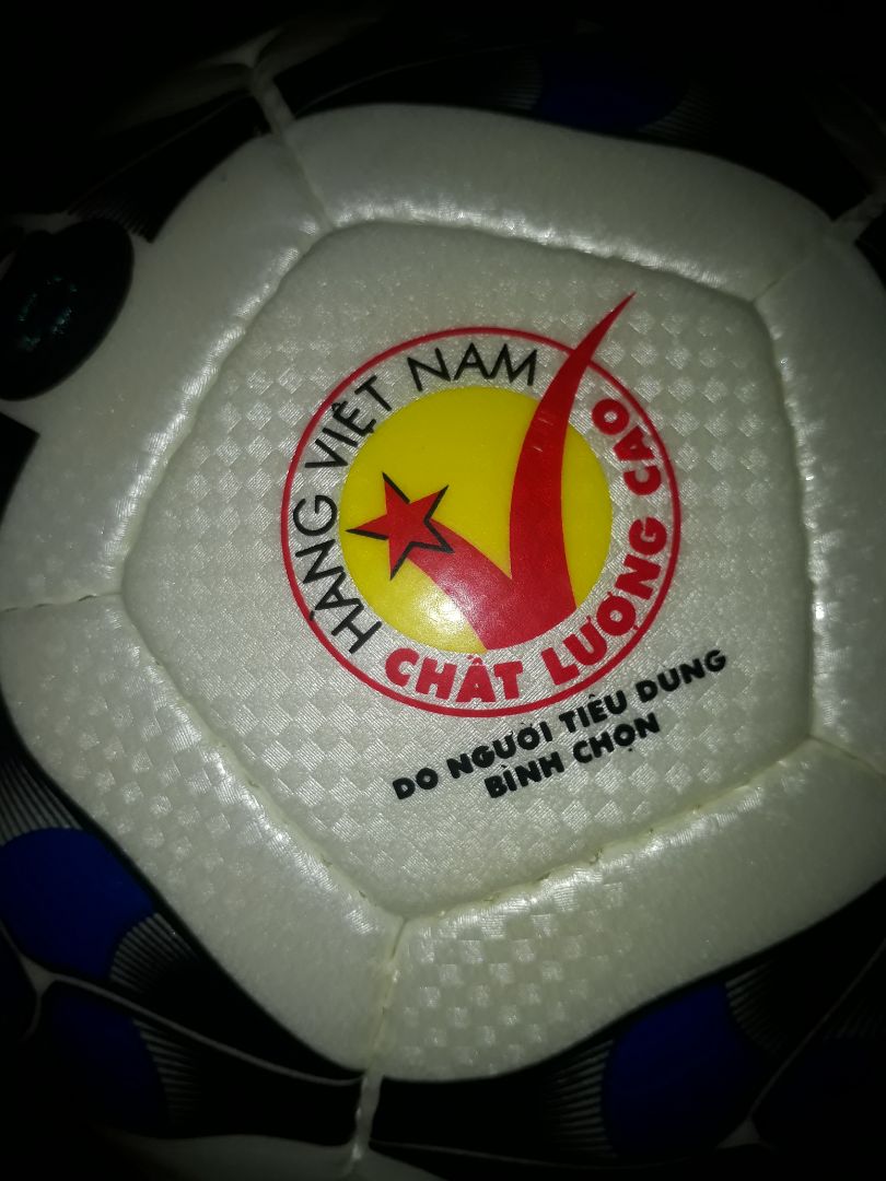 bóng thì đẹp không có gì để nói nhưng có một điều là mk thấy ghi là mua bóng (có kem theo kim bơm và lưới ). Mk cũng có mua thêm của shop là cái bơm mini+ kim bơm + lưới nhưng lúc nhận thì chỉ có 1 lưới và một kim thôi. Em thắc mắc ở đó ạ còn lại hàng theo em cảm nhận thì chất lượng tốt bóng thì đẹp không có gì để nói nhưng có một điều là mk thấy ghi là mua bóng (có kem theo kim bơm và lưới ). Mk cũng có mua thêm của shop là cái bơm mini+ kim bơm + lưới nhưng lúc nhận thì chỉ có 1 lưới và một kim thôi. Em thắc mắc ở đó ạ còn lại hàng theo em cảm nhận thì chất lượng tốt