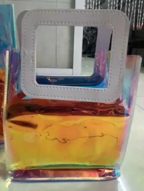 Túi đẹp, đóng gói rất cẩn thận