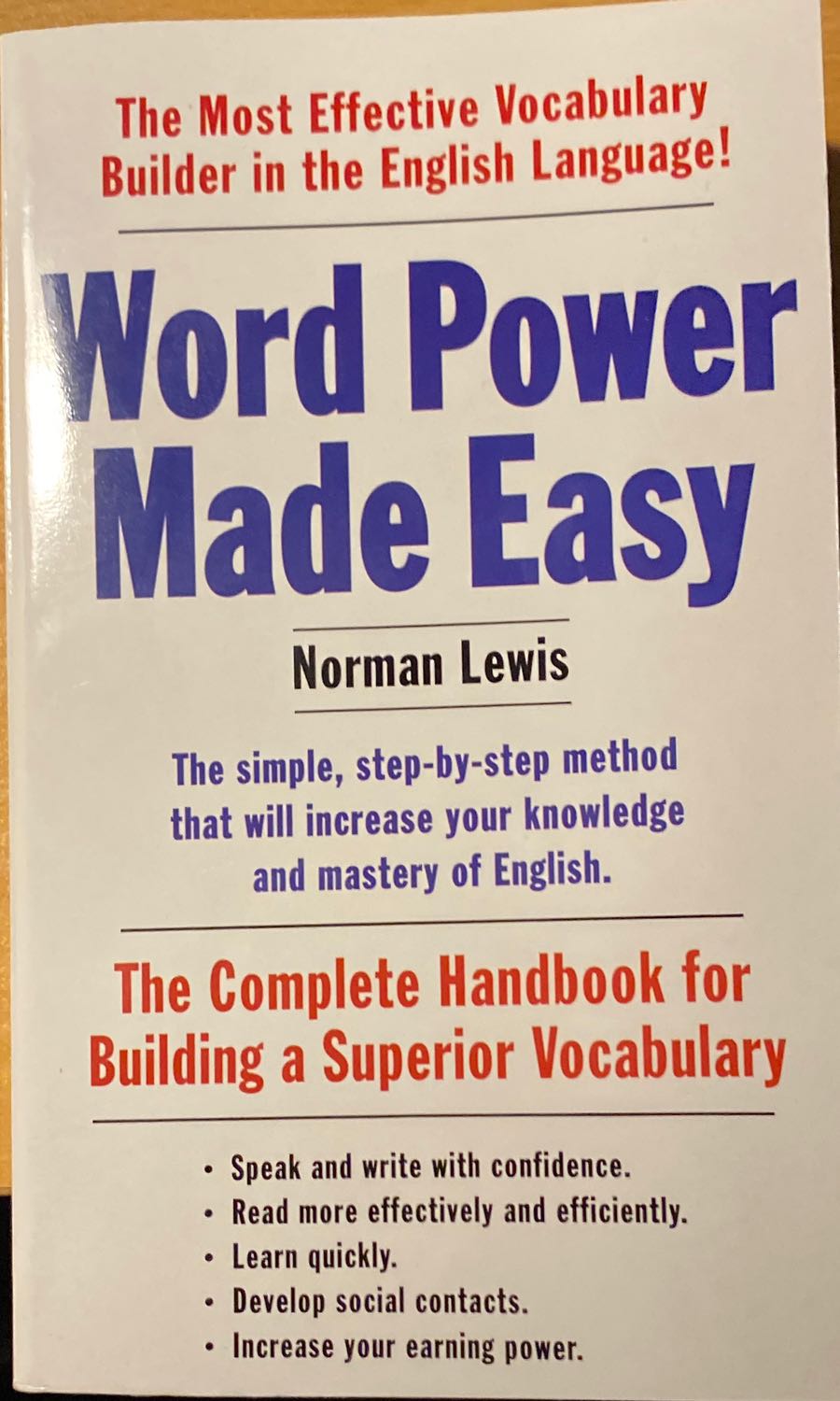 Giao hàng nhanh. Sách chính hãng. Giấy hơi mỏng nhưng nội dung hữu ích.